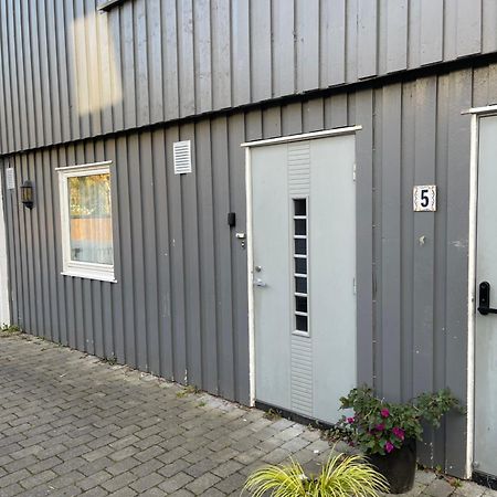 Lys Rent Og Trivelig Hybelleilighet クリスティアンサン エクステリア 写真